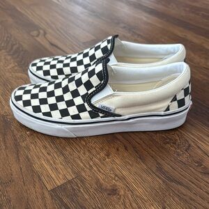 Vans Checkered Slip-On Shoes- Size women’s 7.5, men’s 6